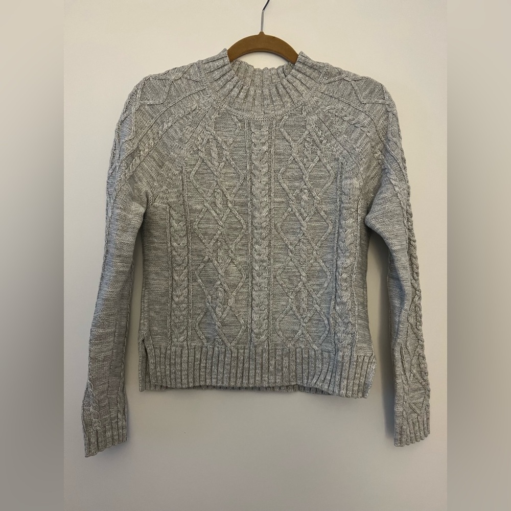 Grey GAP sweater